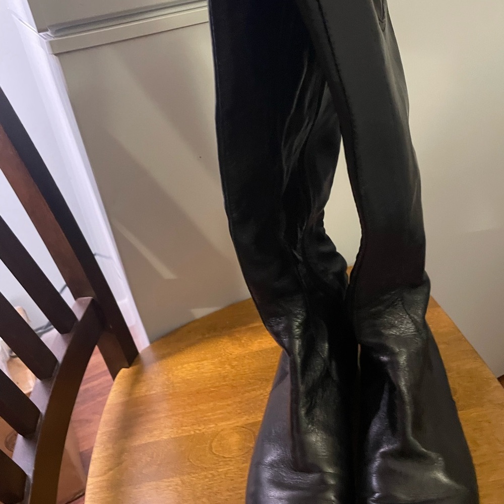 Women’s Cole Haan boots size 9.5